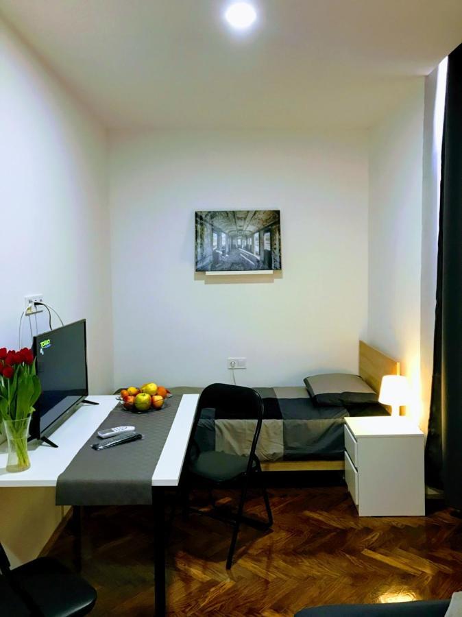 Pula Center Green Park Apartments And Rooms Екстер'єр фото