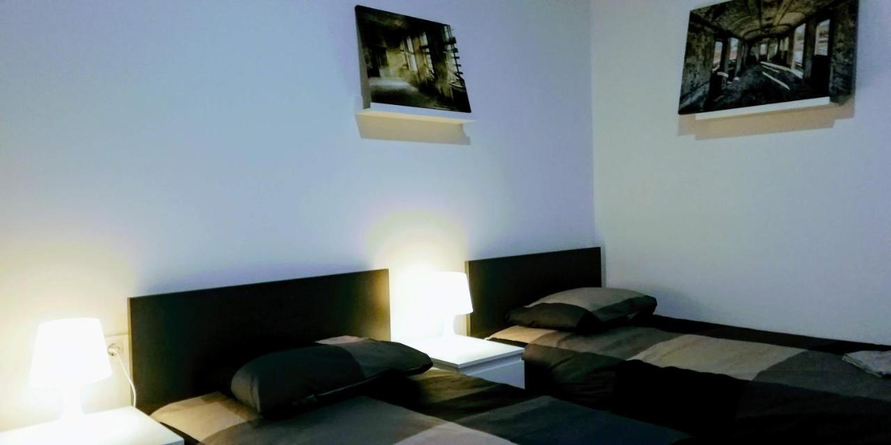 Pula Center Green Park Apartments And Rooms Екстер'єр фото