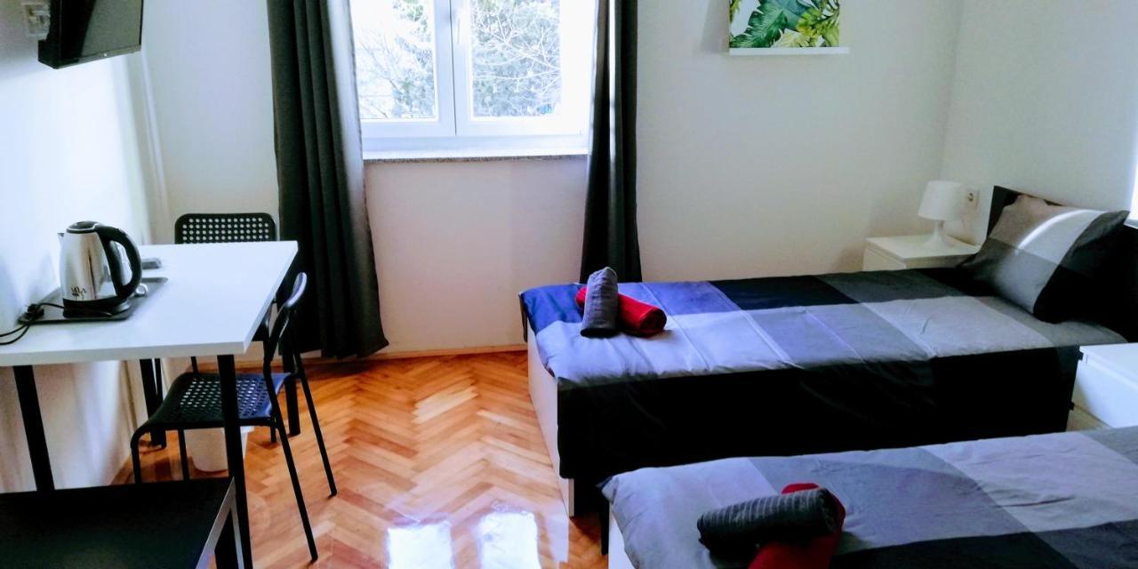 Pula Center Green Park Apartments And Rooms Екстер'єр фото